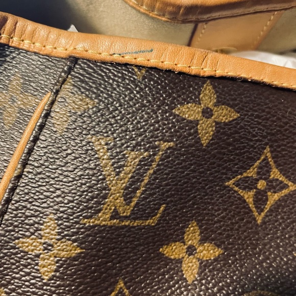 Used Authentic LV Galleria PM, classic monogram, pictures shown - Picture 16 of 16